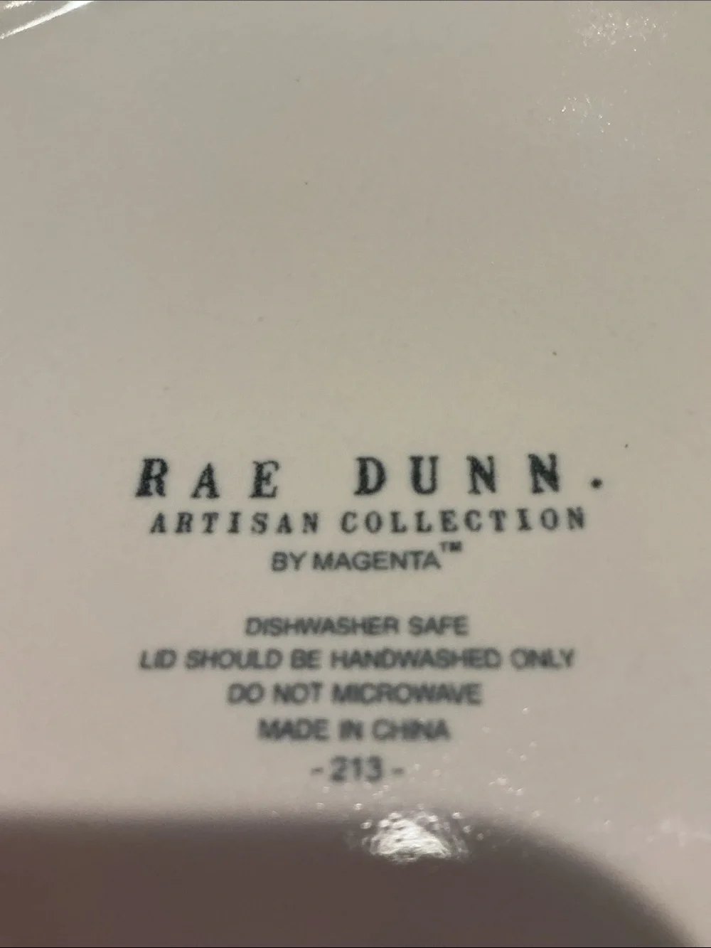 EUC - Rae Dunn BEE KIND Beehive Canister